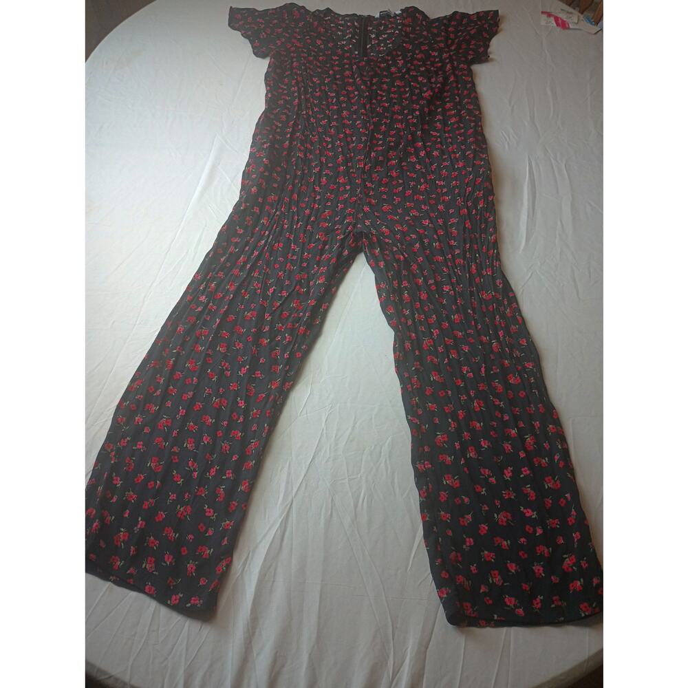 The Nines By HATCH Adorable Jumpsuit Black with Red Floral Print SZ L Maternity